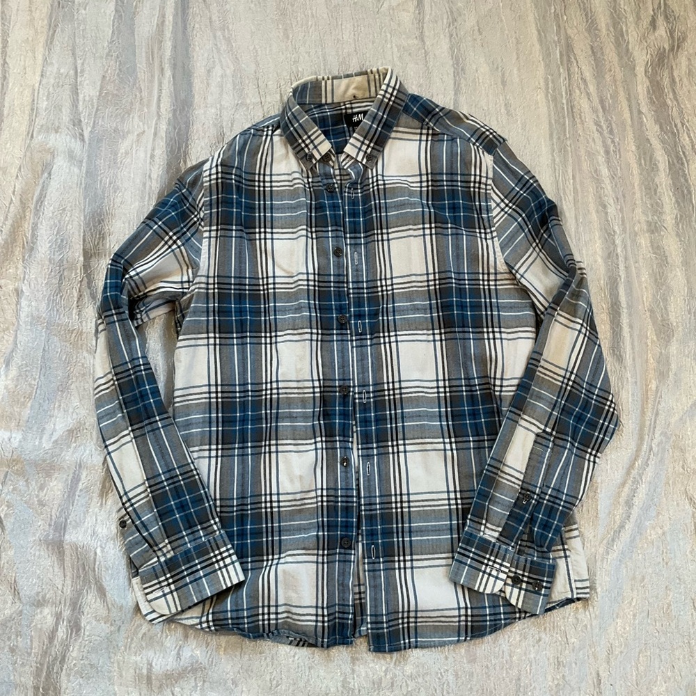 H&M Blue and White Plaid Button-Down Shirt